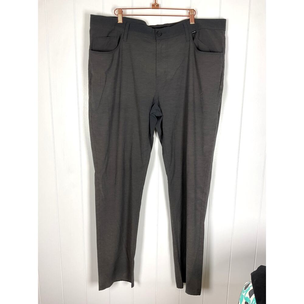 Travis Mathew Men's Gray 4 Pocket Golf Pants Size‎ 40